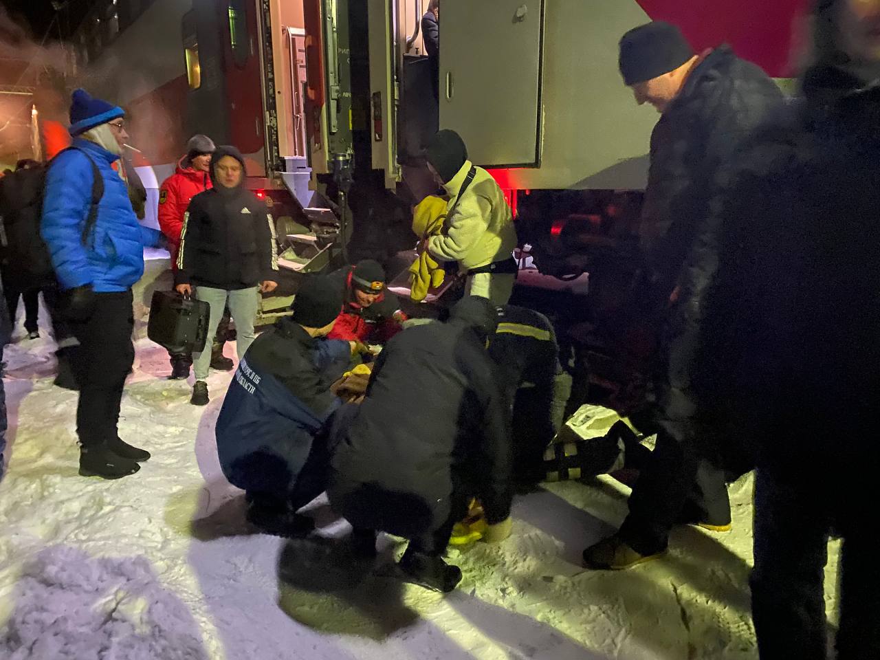 Число пострадавших в столкновении поездов в Мурманской области выросло до 31, погибших — до двух