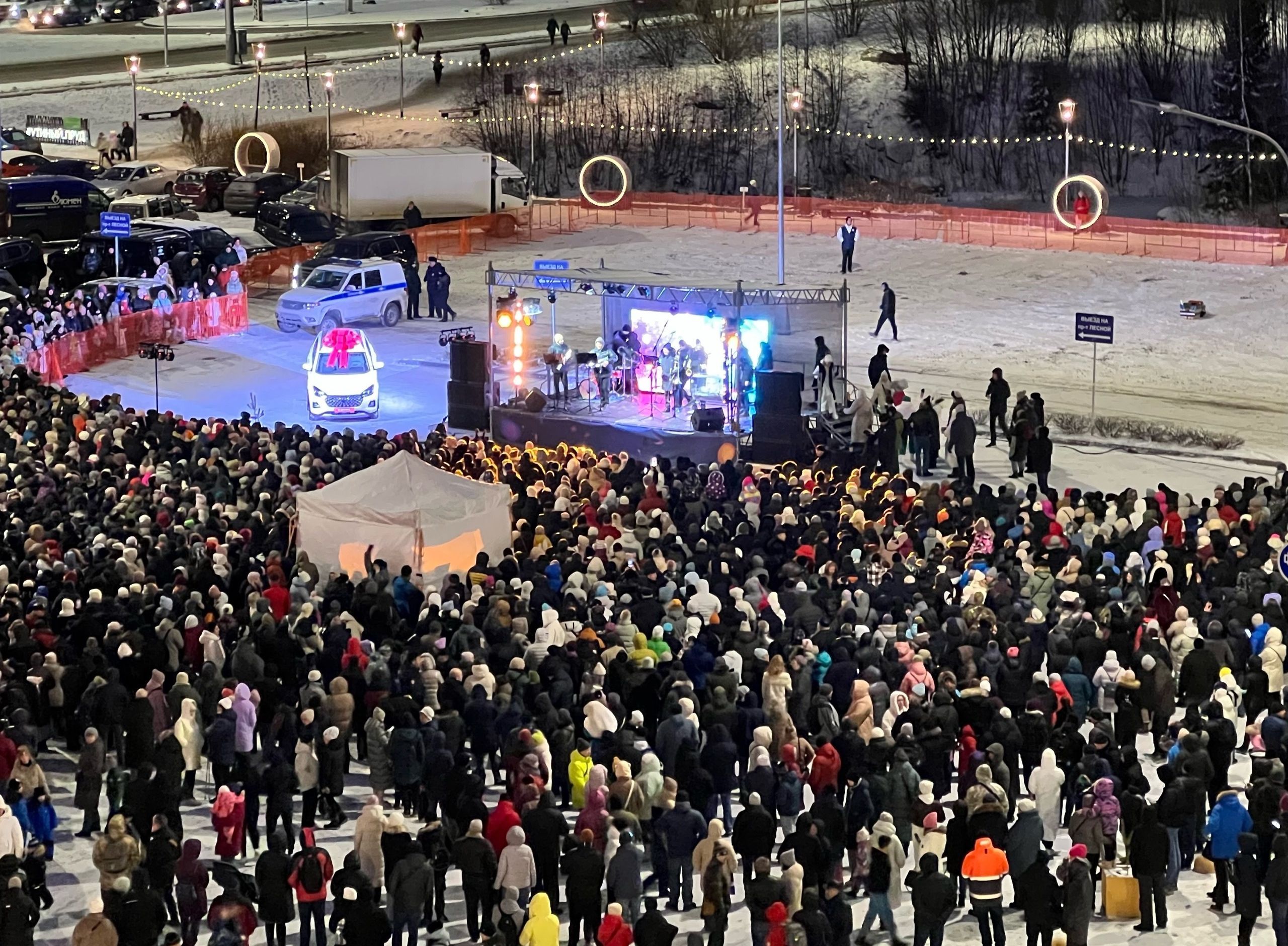 Водитель маршрутки выиграл автомобиль в розыгрыше крупнейшего торгового центра Петрозаводска