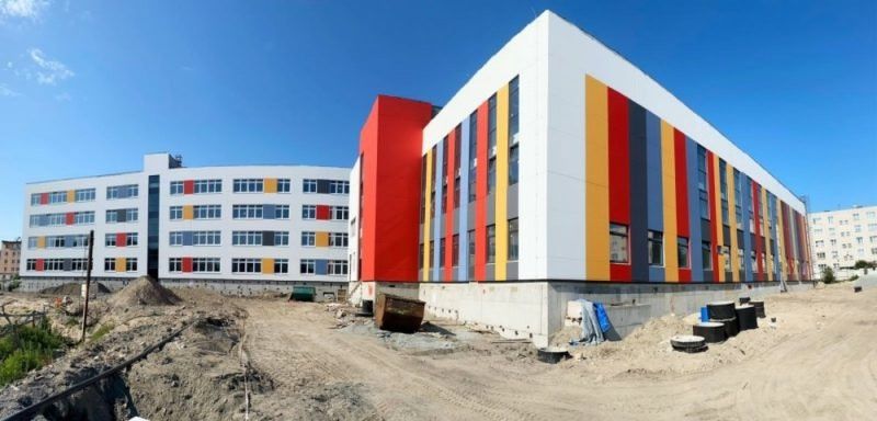 Дирекция строительства Карелии должна будет компенсировать командировочные расходы строителям школы в Медвежьегорске