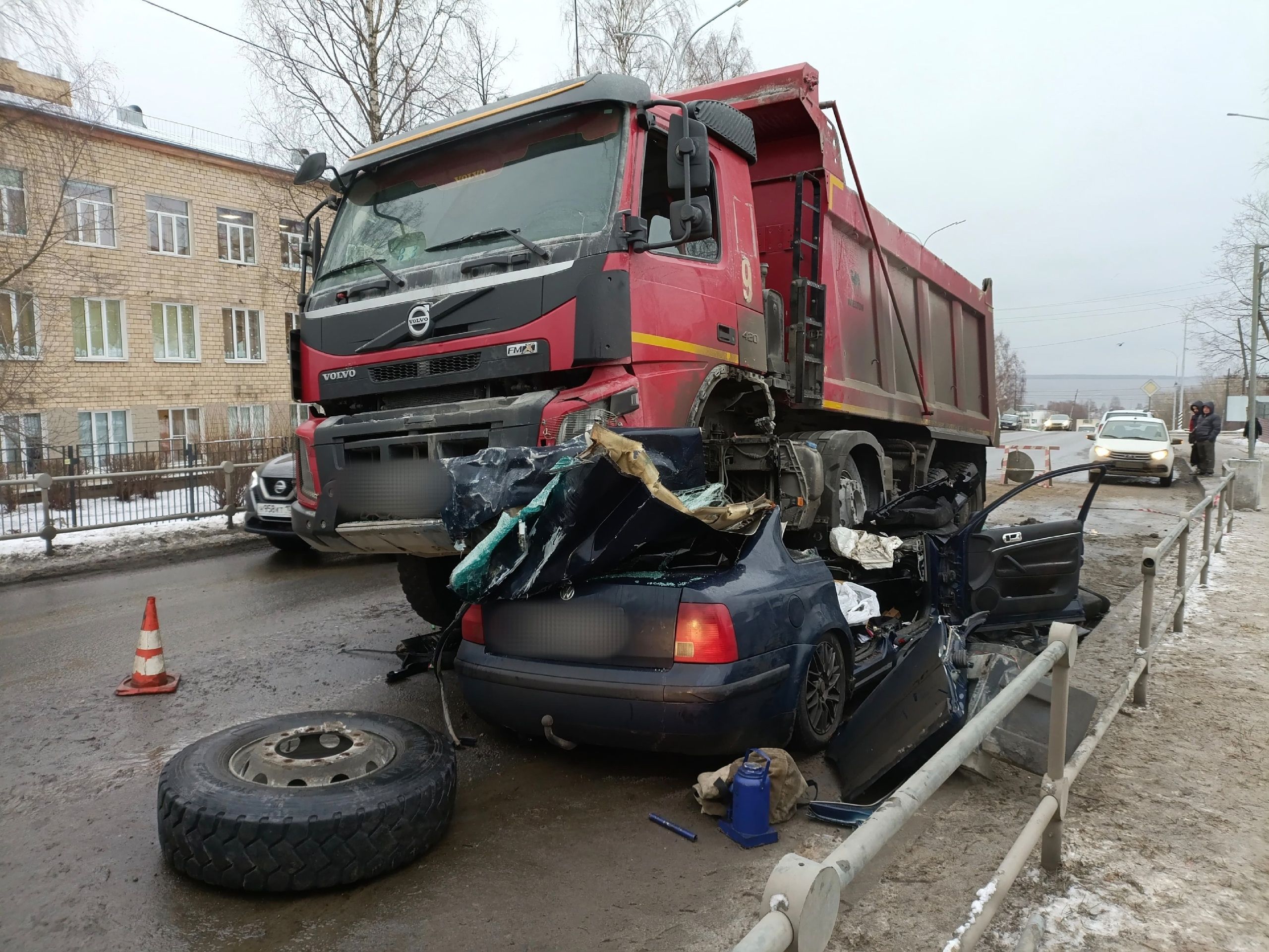Скончался уже третий участник аварии в Петрозаводске, который ранее находился в коме