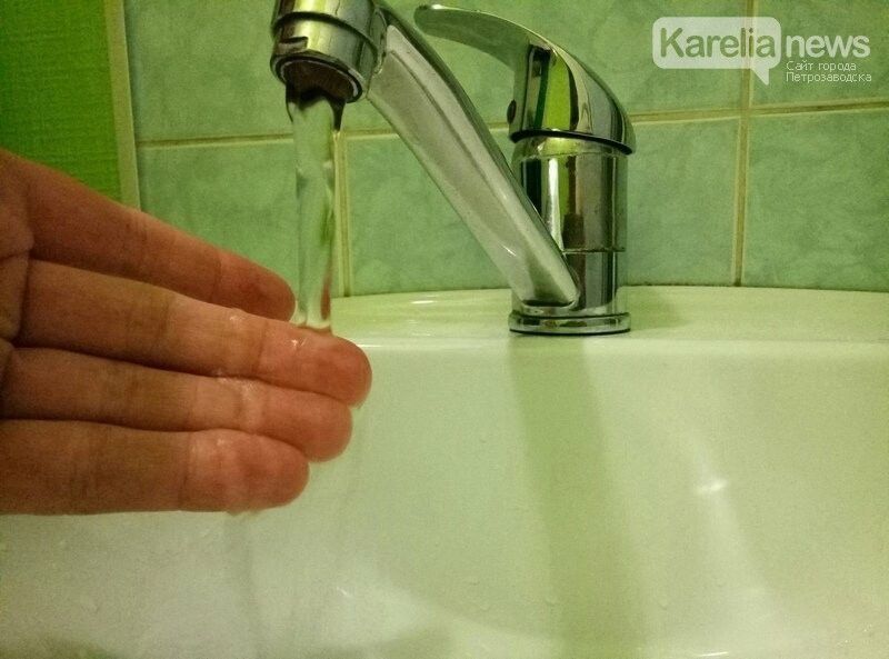 В Лоухи после продолжительного отключения начали давать воду