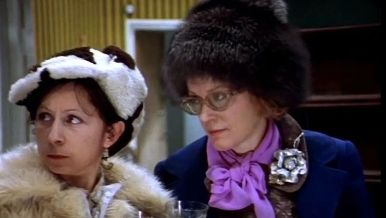 Общественники предложили заменить Лию Ахеджакову с помощью нейросетей в фильме «Ирония судьбы»