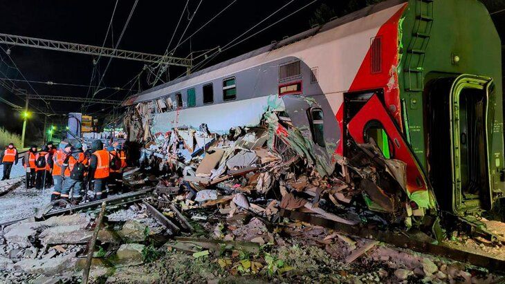 После ЧП в Мурманской области задержаны машинист и помощник машиниста грузового поезда