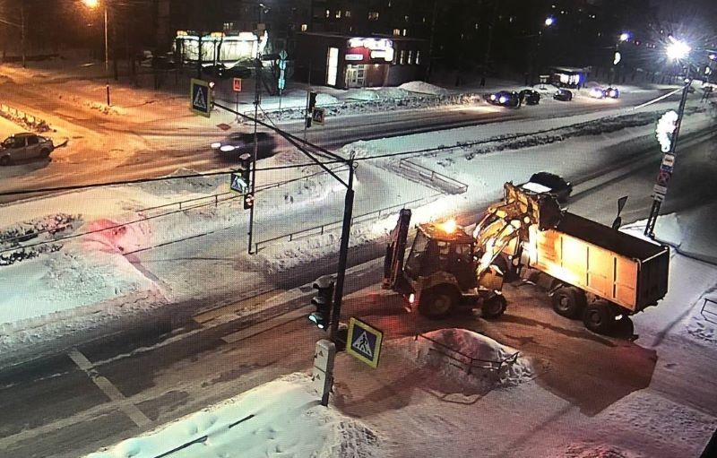 В мэрии рассказали, на каких улицах ночью пройдет уборка снега