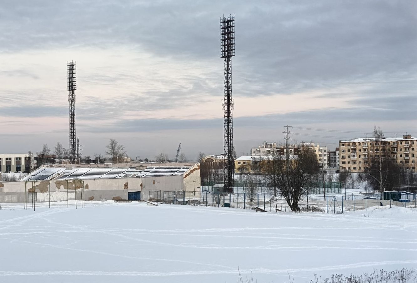 В Петрозаводске снова сдулся купол возле стадиона «Спартак»