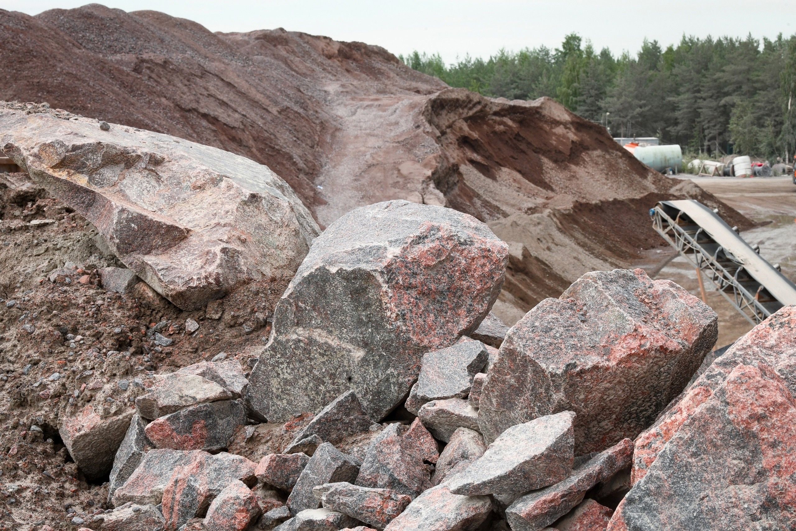 22 новых месторождения полезных ископаемых были открыты в Карелии в минувшем году