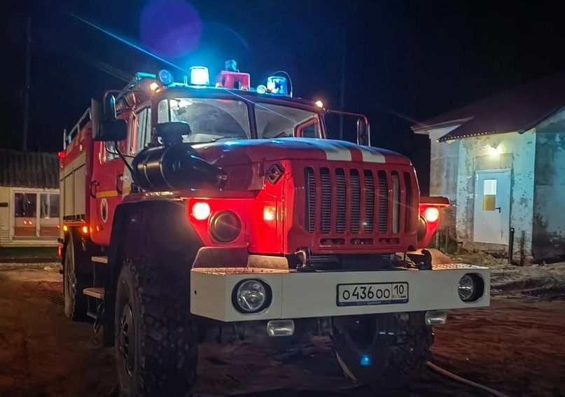 Тело женщины обнаружили в квартире в карельском поселке