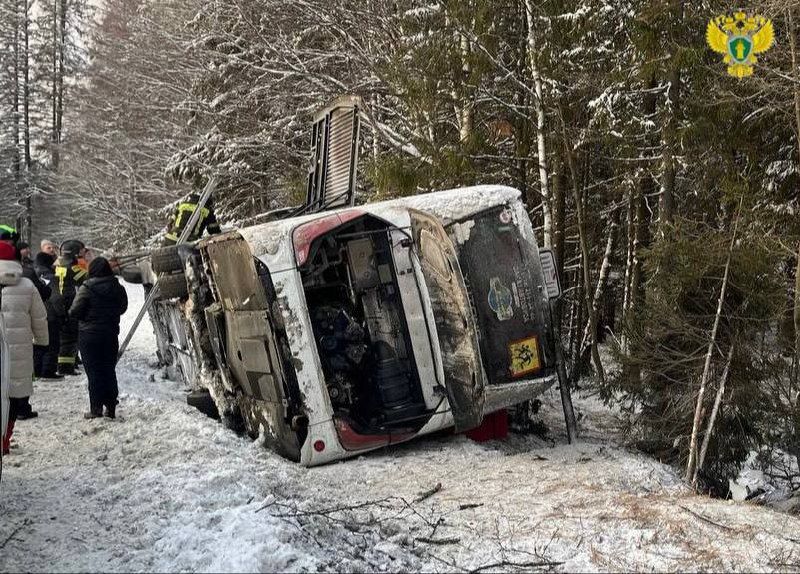 Прокуратура начала проверку по факту аварии с автобусом в Приладожье