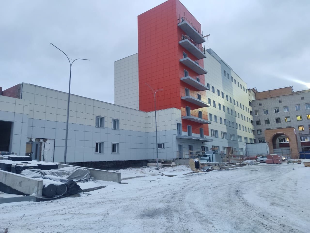 В Минстрое Карелии рассказали, когда в больнице на Древлянке начнется чистовая отделка