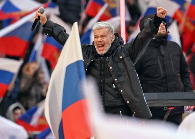 Патриотические песни Shaman и Газманова хотят включить в школьную программу уроков музыки