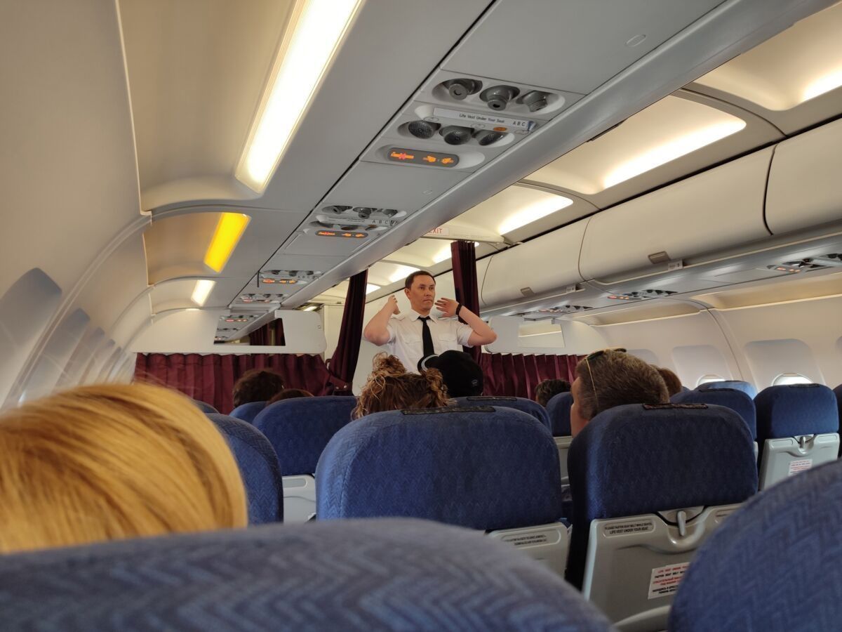 Минтранс Карелии проводит опрос по поводу запуска международного авиамаршрута «Петрозаводск – Минск»