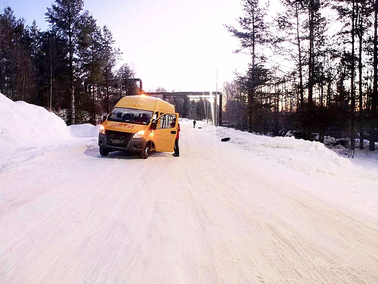 По факту ДТП со школьным автобусом на севере Карелии прокуратура проведет проверку