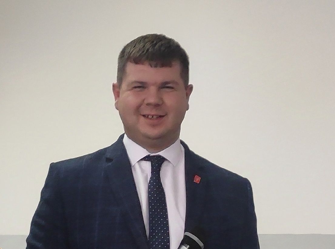 Отстранен директор школы в Петрозаводске, около которой женщину убила упавшая наледь Отстранен директор школы в Петрозаводске, около которой женщину убила упавшая наледь