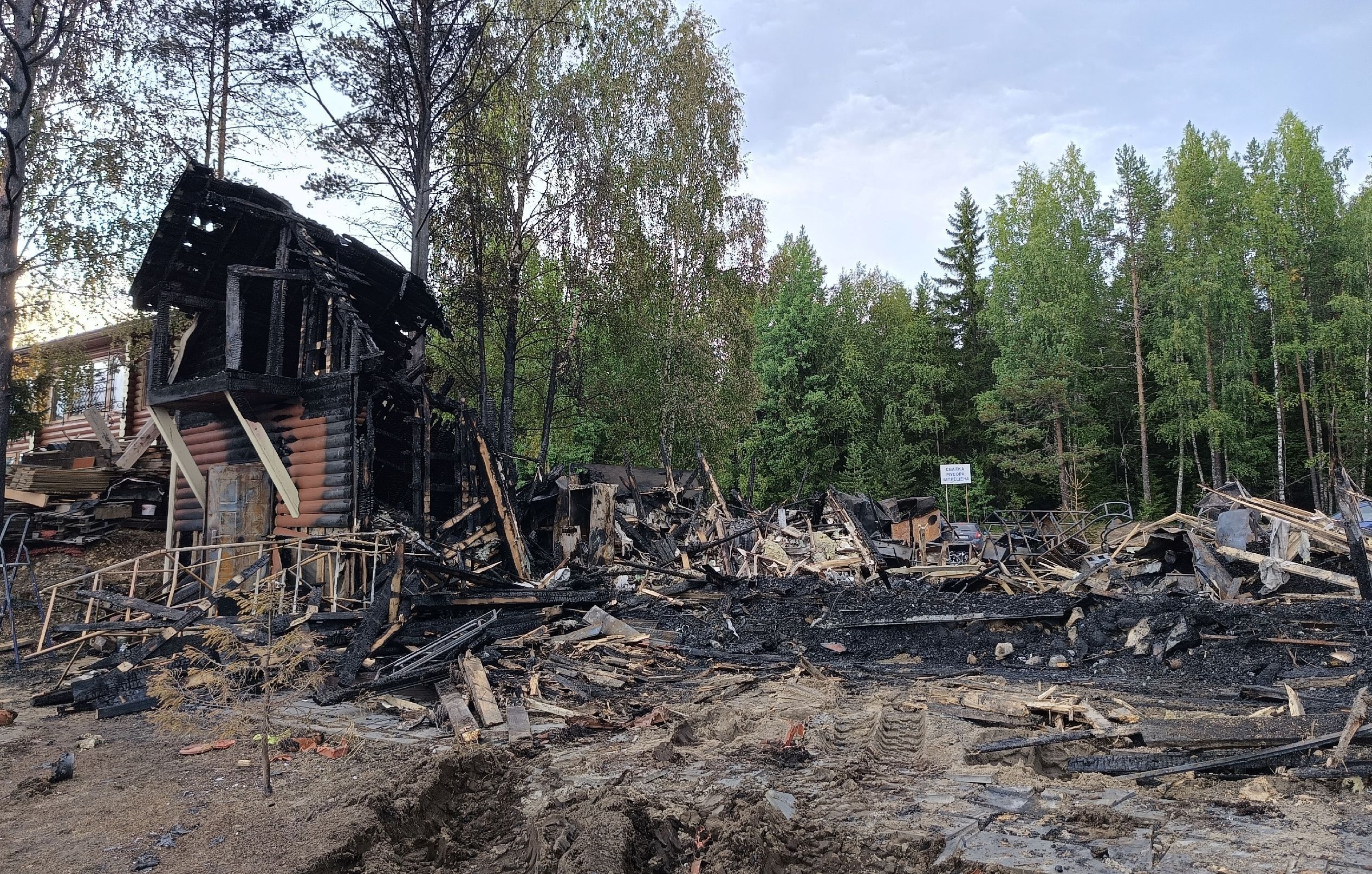 Новый ресторан «Корсар» в Лососинном могут снести по требованию прокуратуры