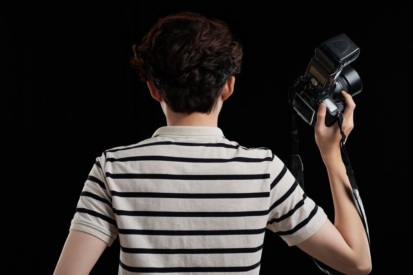 Юную петрозаводчанку позвали на фотосессию и обманули