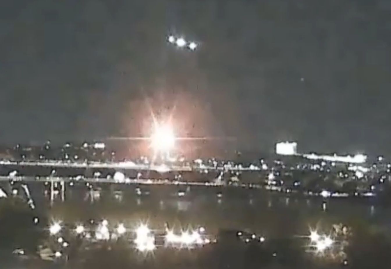 На борту разбившегося в США самолета были российские чемпионы мира по фигурному катанию