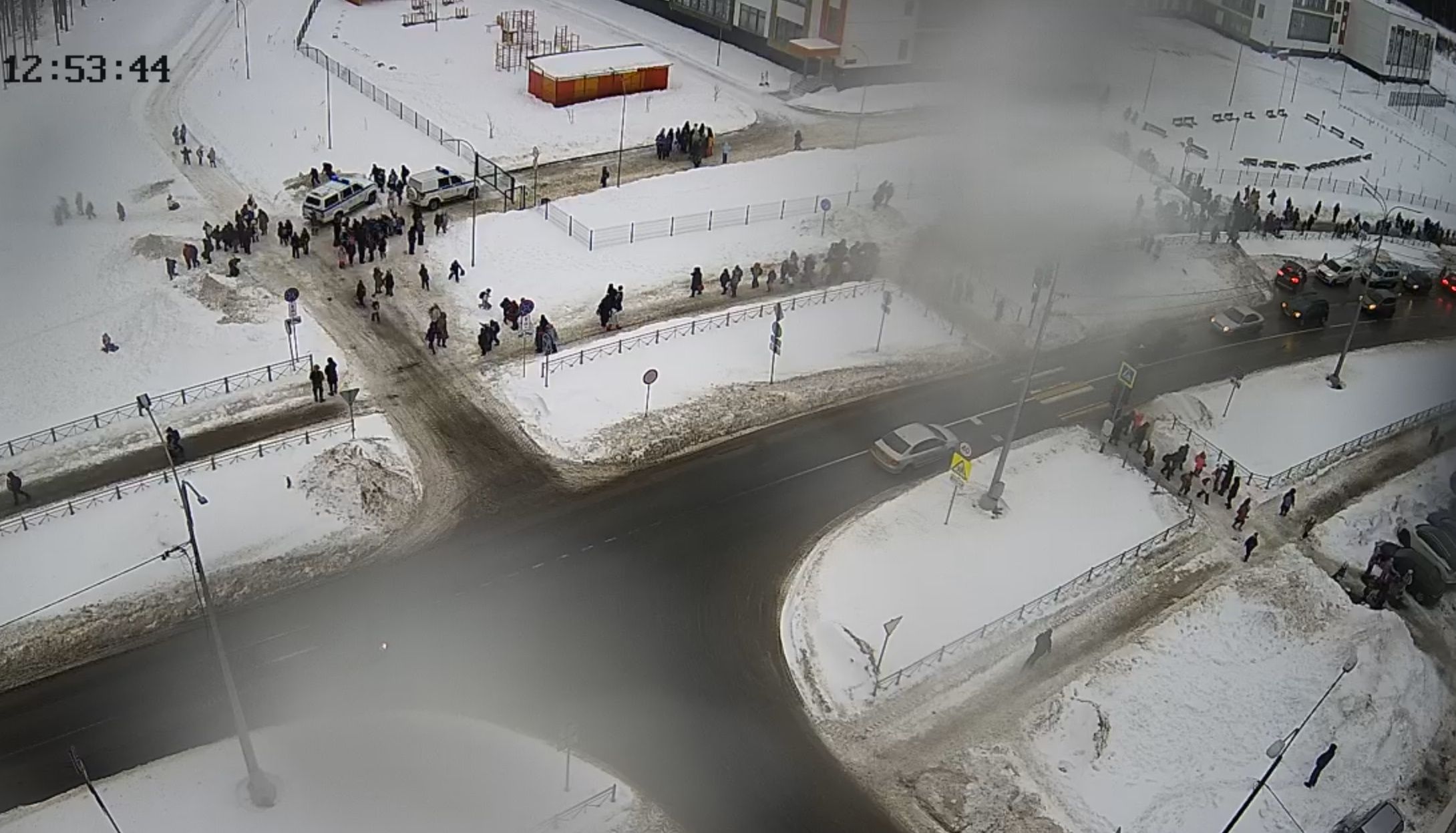 Крупнейшую школу Карелии экстренно эвакуировали