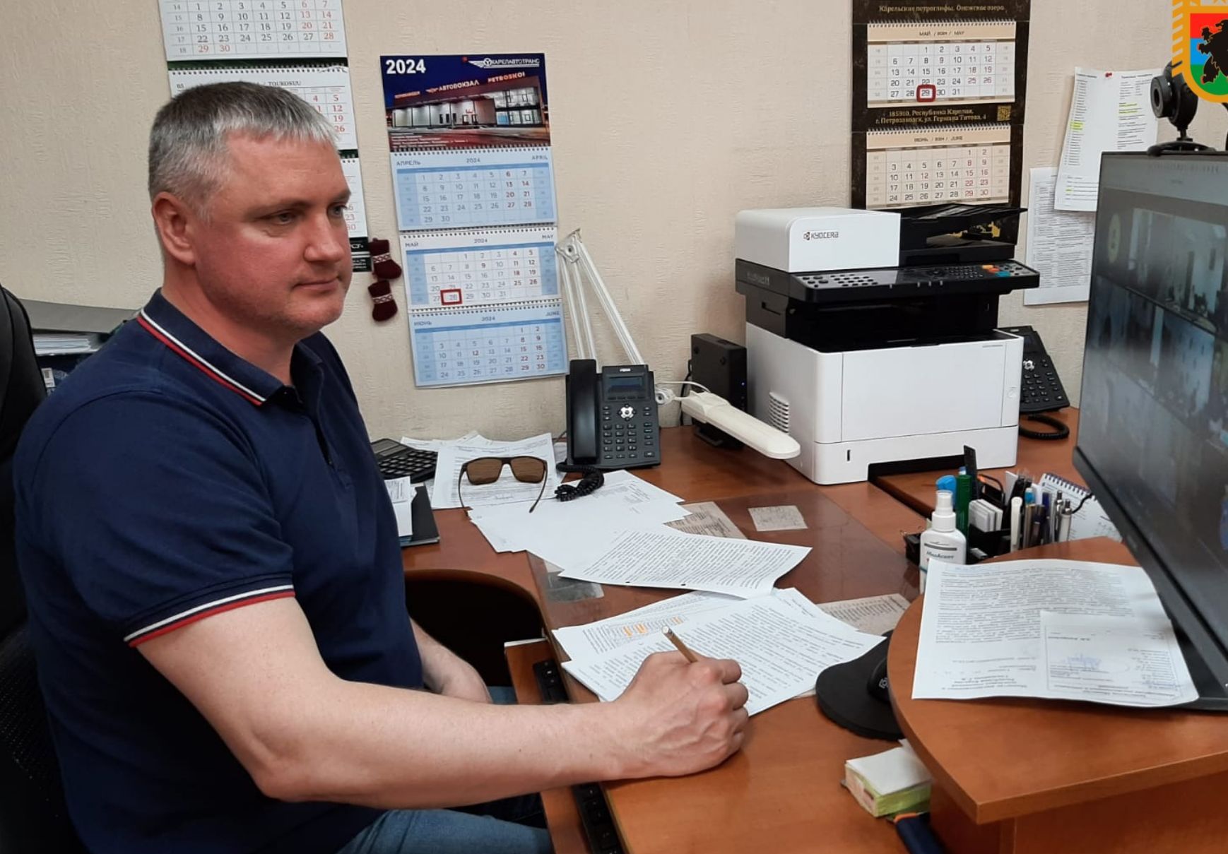 Заместителя главы Минимущества Карелии подозревают в получении взятки Заместителя главы Минимущества Карелии подозревают в получении взятки