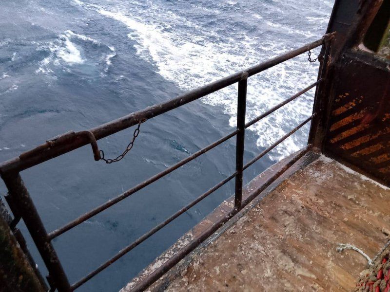 В Мурманской области моряк выпал за борт судна и погиб