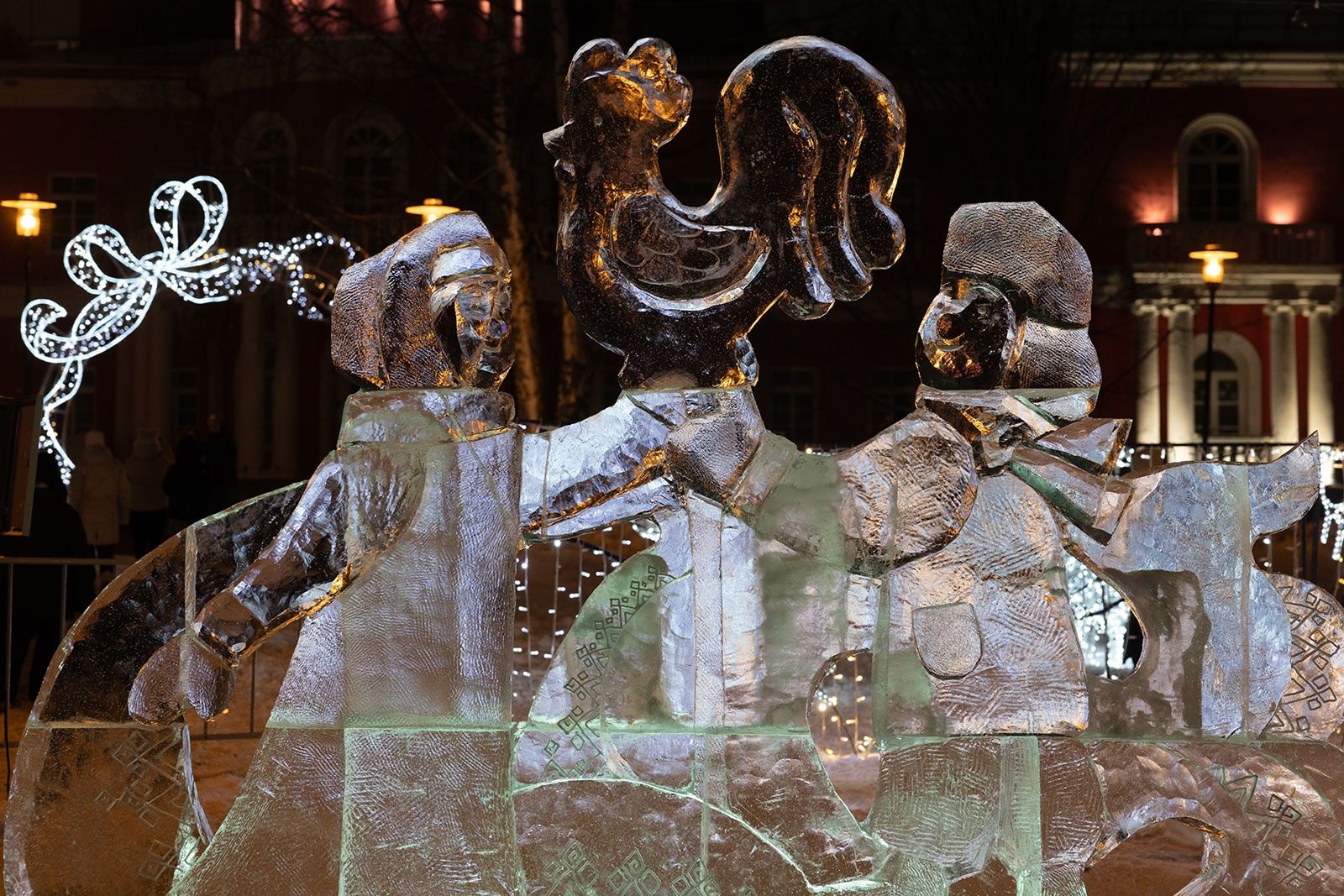 Организаторы пояснили, зачем сносят снежные и ледовые скульптуры