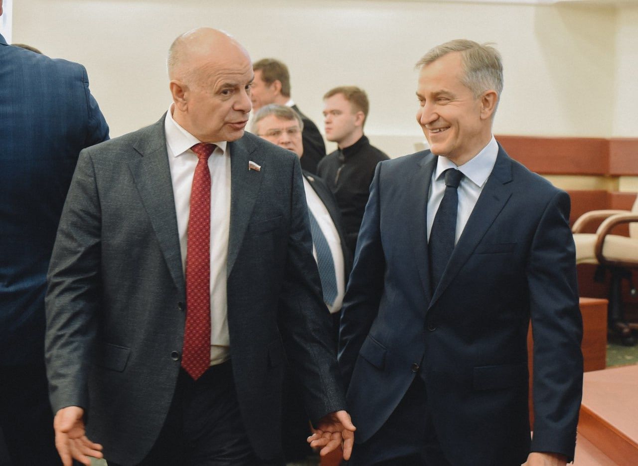 Все дело в бабушке. Александр Чепик рассказал, почему уехал из Карелии в Курскую область