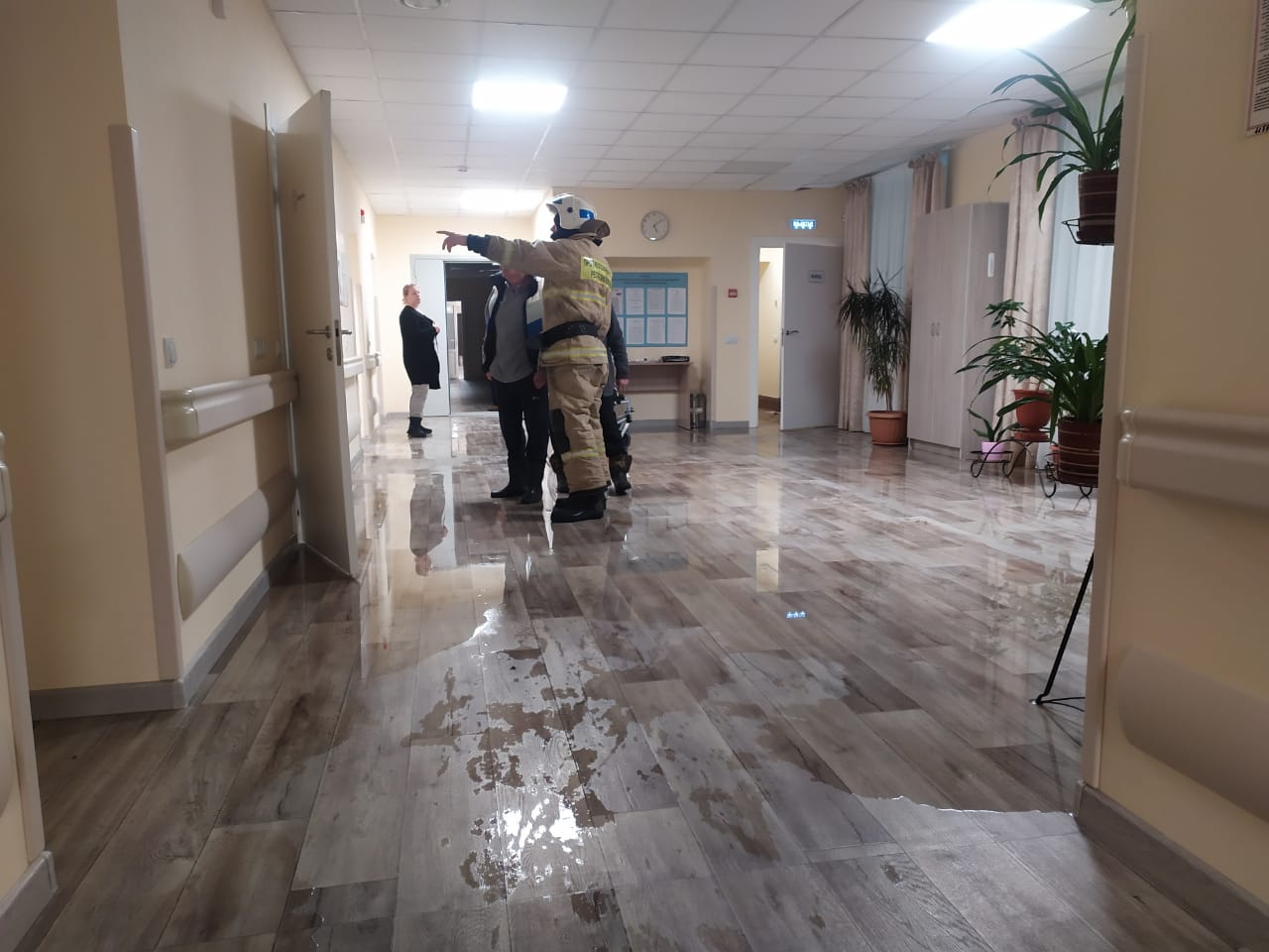 Горячей водой залило помещения соццентра для пожилых людей на севере Карелии