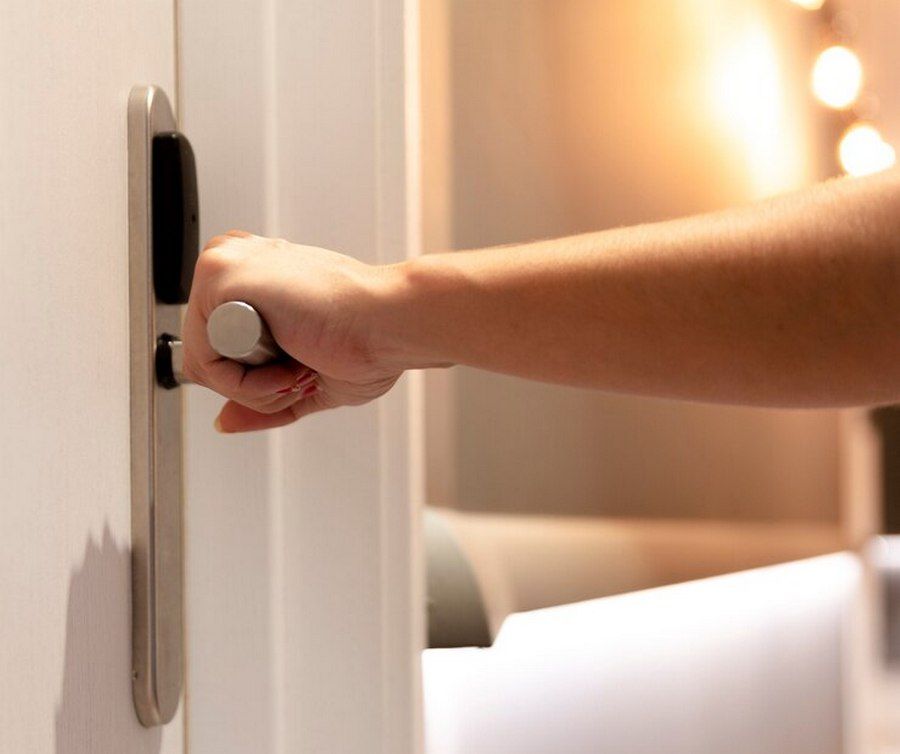 В России выросли штрафы за «неправильные» входные двери