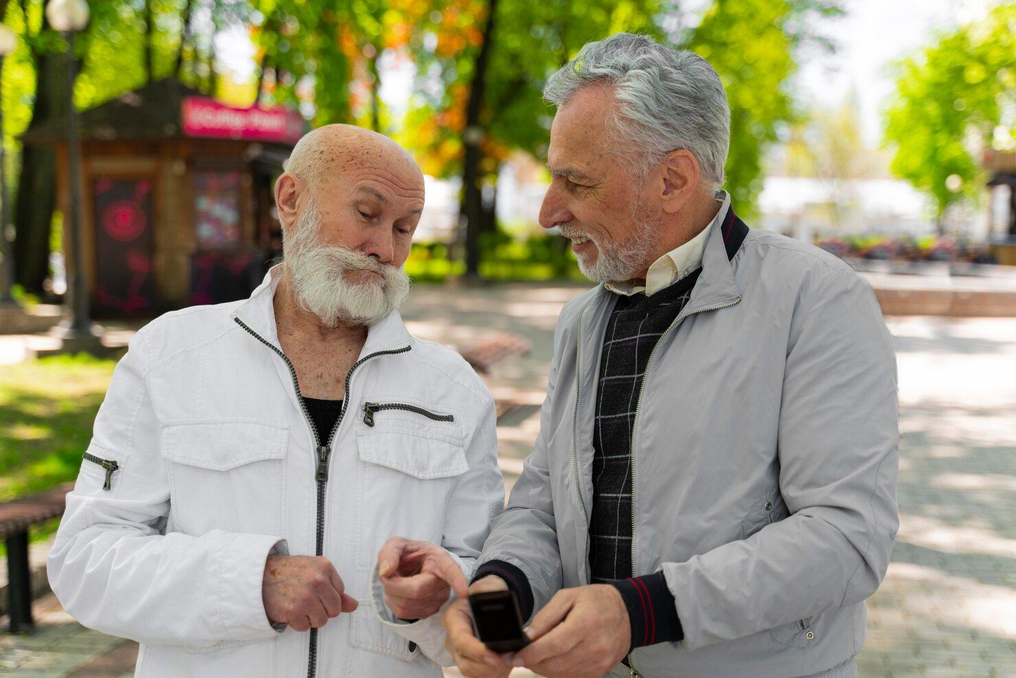 В Петрозаводске два соседа перевели мошенникам 1,75 млн рублей