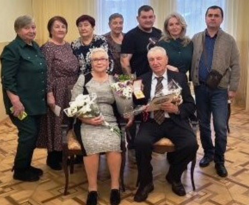 Супруги из города Сортавала отметили изумрудный свадебный юбилей