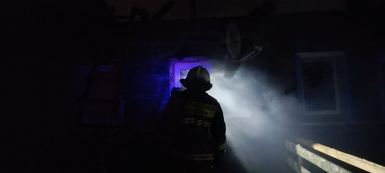 Мусор сгорел в комнате жилого дома в Петрозаводске