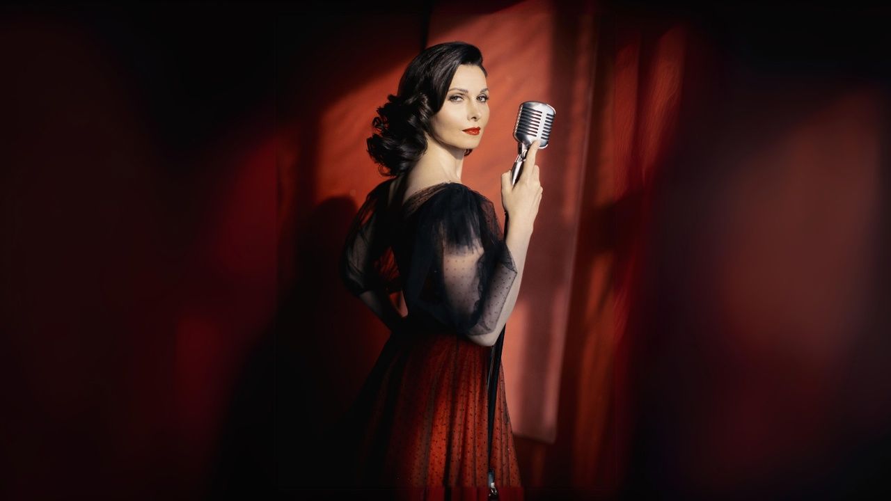 Актриса театра и кино Александра Урсуляк исполнит в Карелии «Хорошие песни»