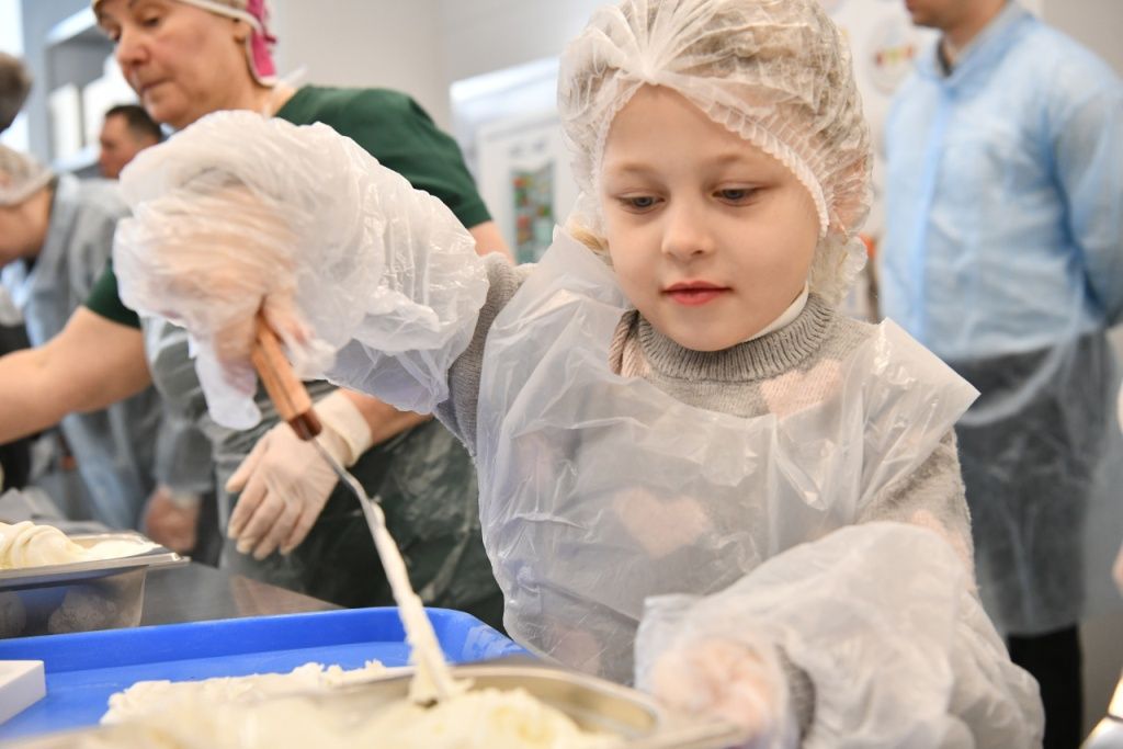 В Петрозаводске запустили новую линию по производству мороженого