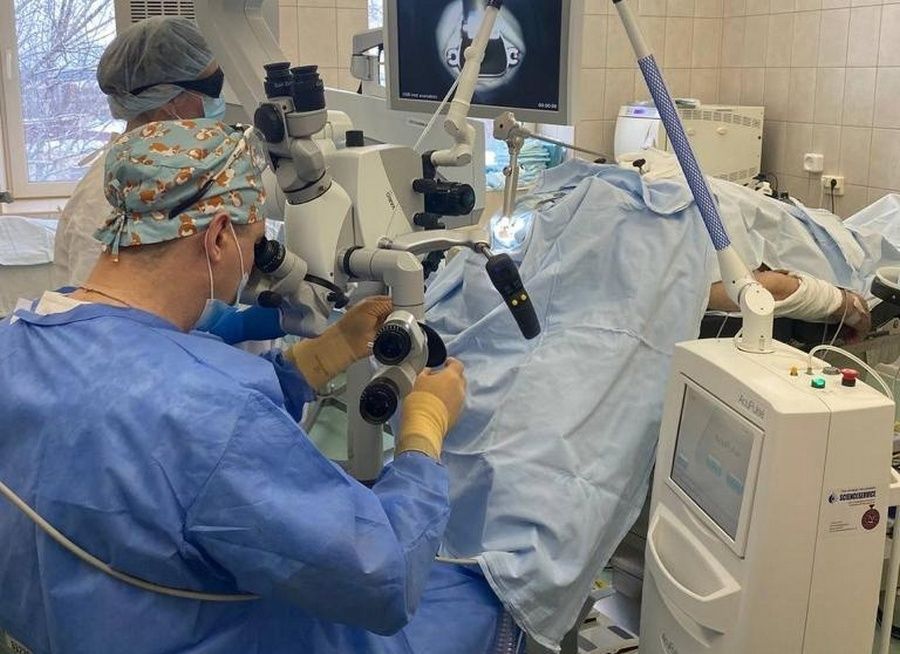 Проблемы оказания помощи людям с онкологическими заболеваниями обсудили в карельском парламенте