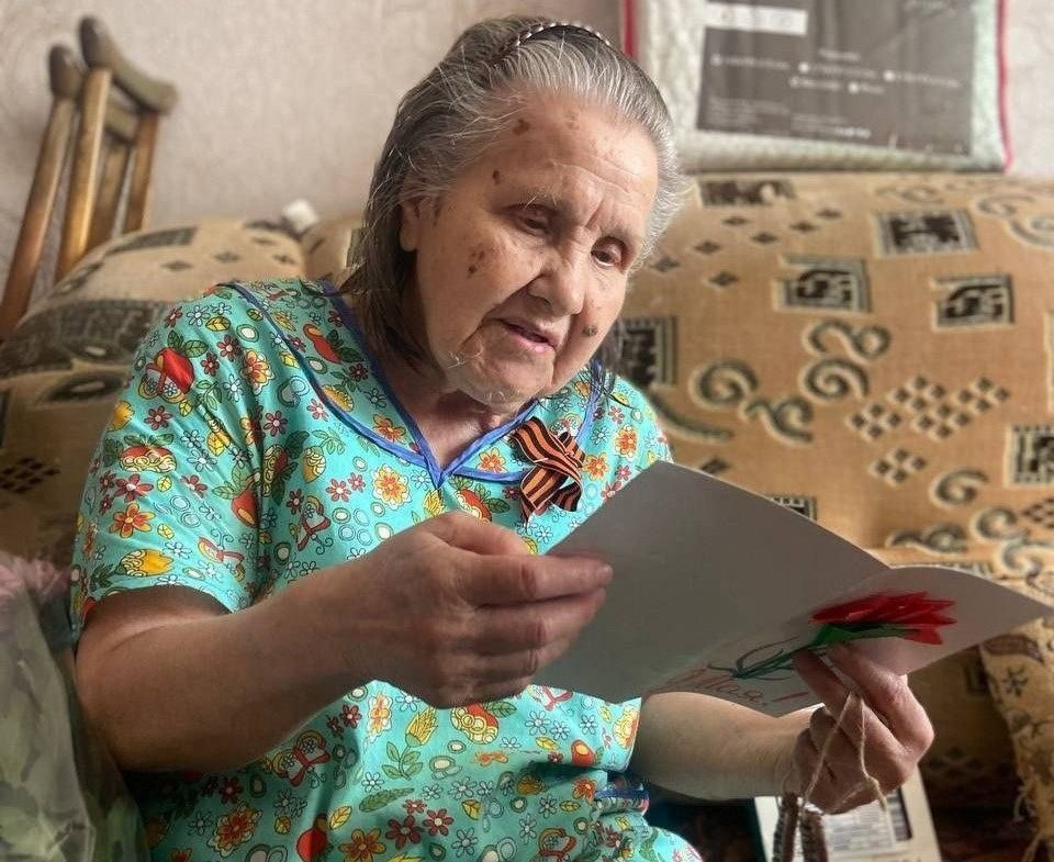 В Карелии предложили выплатить по 5 тысяч рублей детям войны к 80-летию Победы