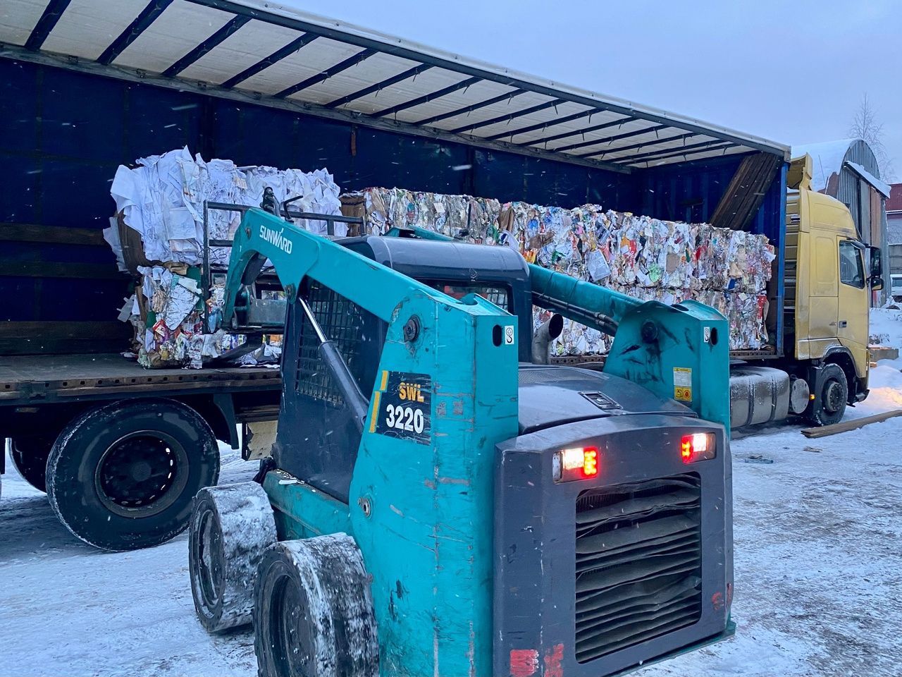 Более 60 тонн картона и бумаги вывезли на переработку из Карелии