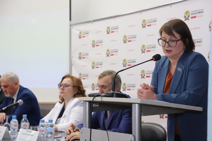 Анна Лопаткина рассказала о поддержке местного самоуправления