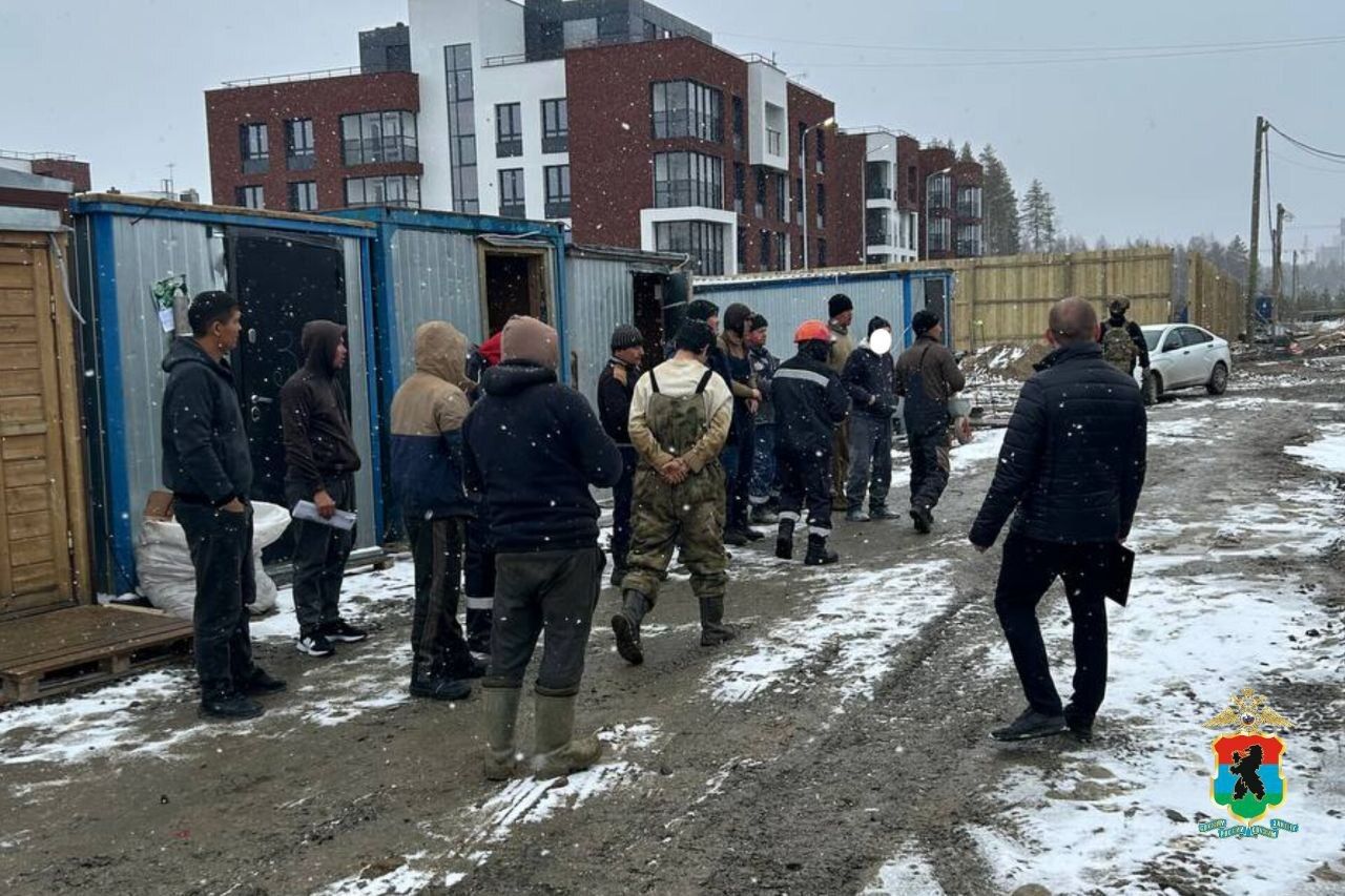 Более десяти нелегальных рабочих выявили в Карелии Более десяти нелегальных рабочих выявили в Карелии