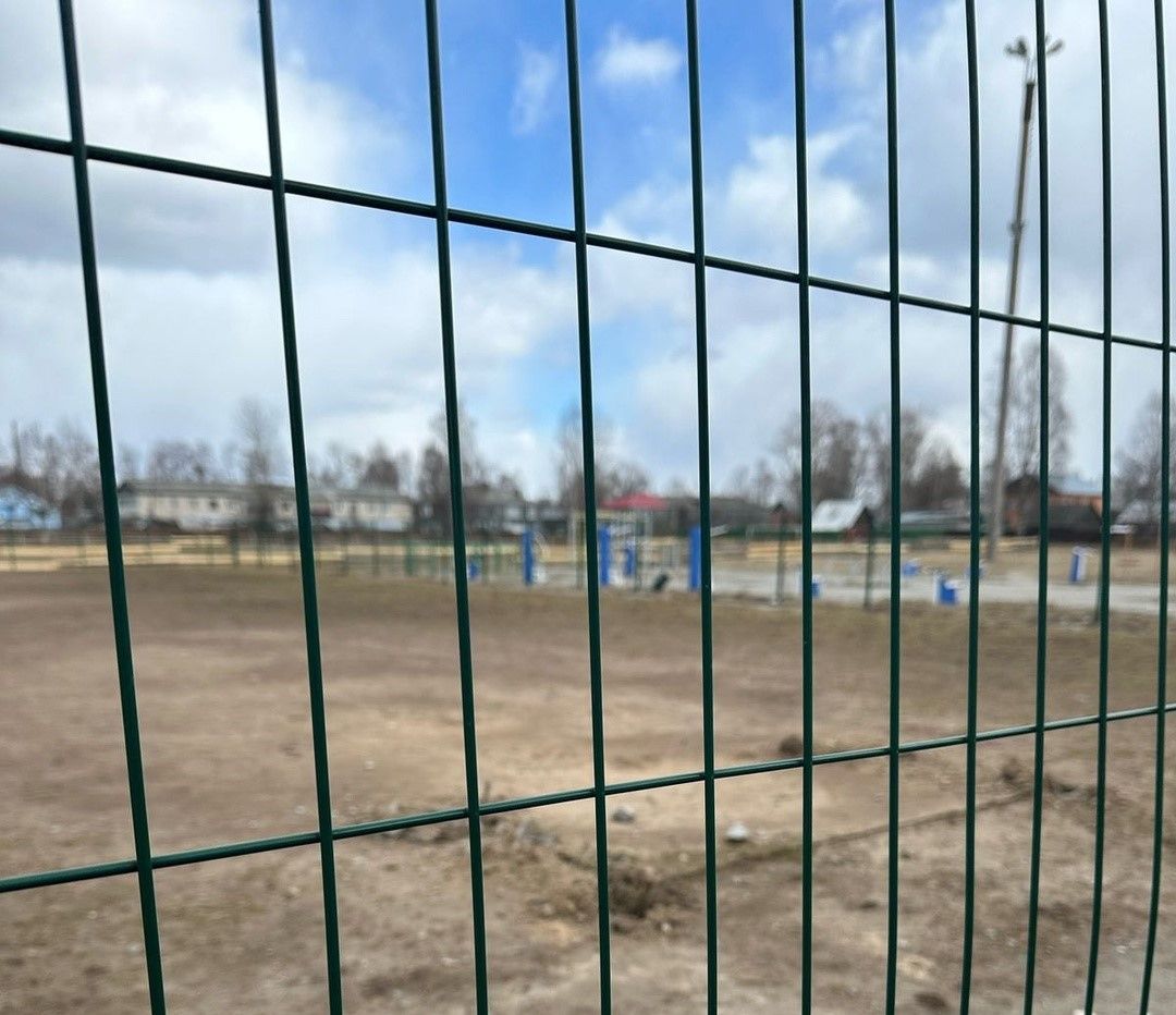 В Пудоже украли и нашли ворота стадиона