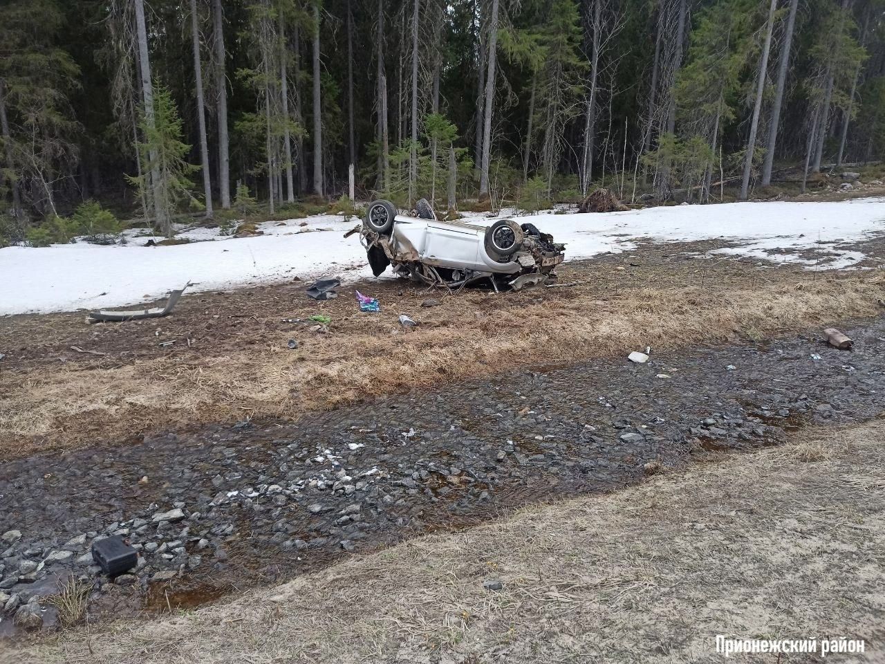Три человека пострадали в авариях на трассах в Карелии