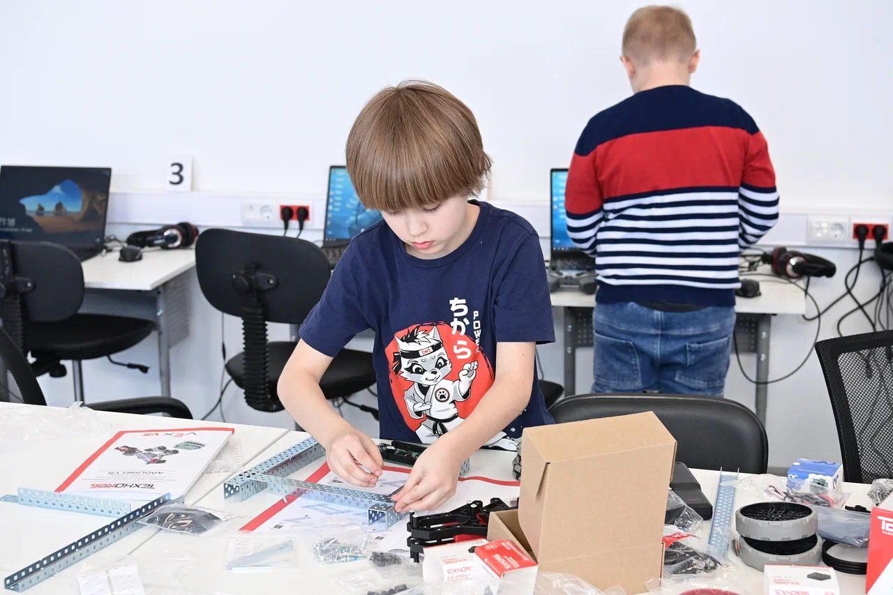 В Сегеже IT-куб за полгода принял 750 юных учеников