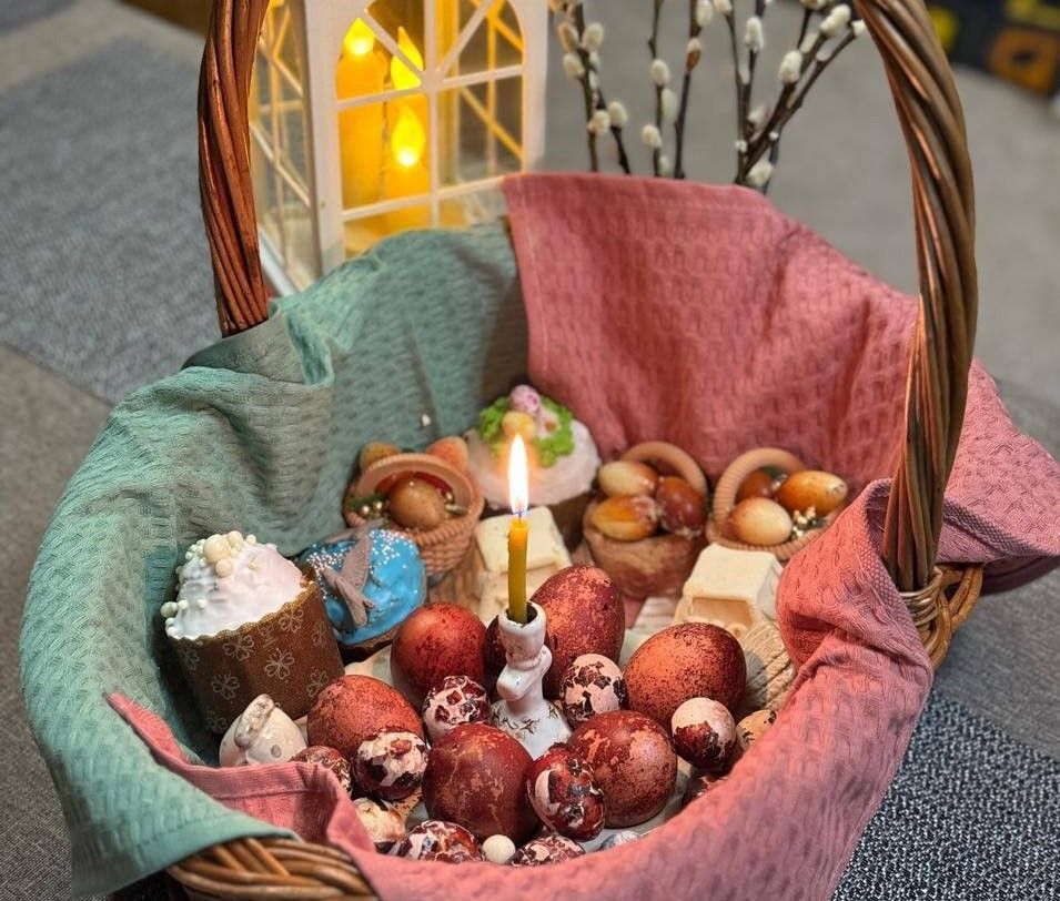 Артур Парфенчиков поздравил жителей Карелии с пасхой