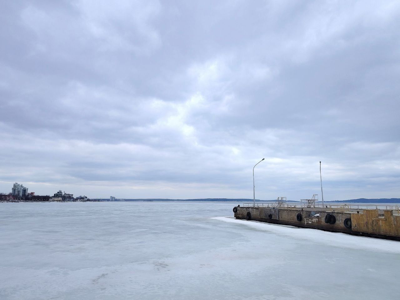 Пассажирские причалы на набережной в Петрозаводске перешли в собственность республики