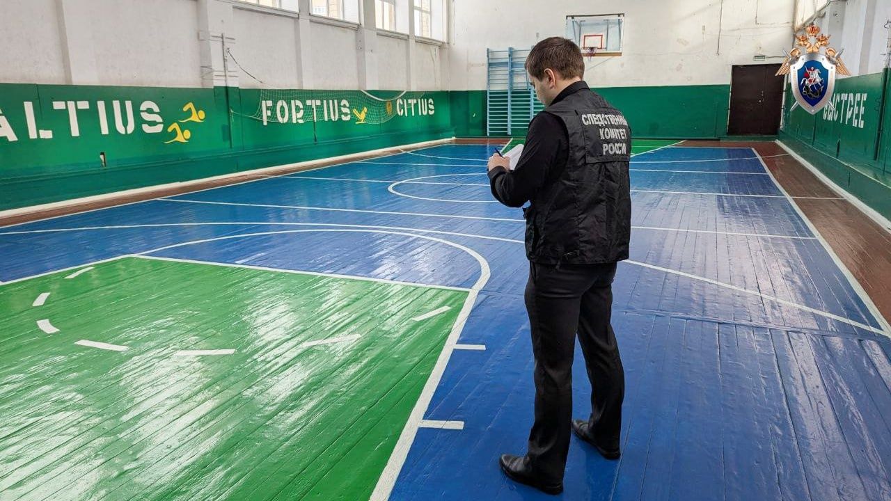 Бывшего и.о. директора спортшколы в Карелии обвиняют в хищении денег