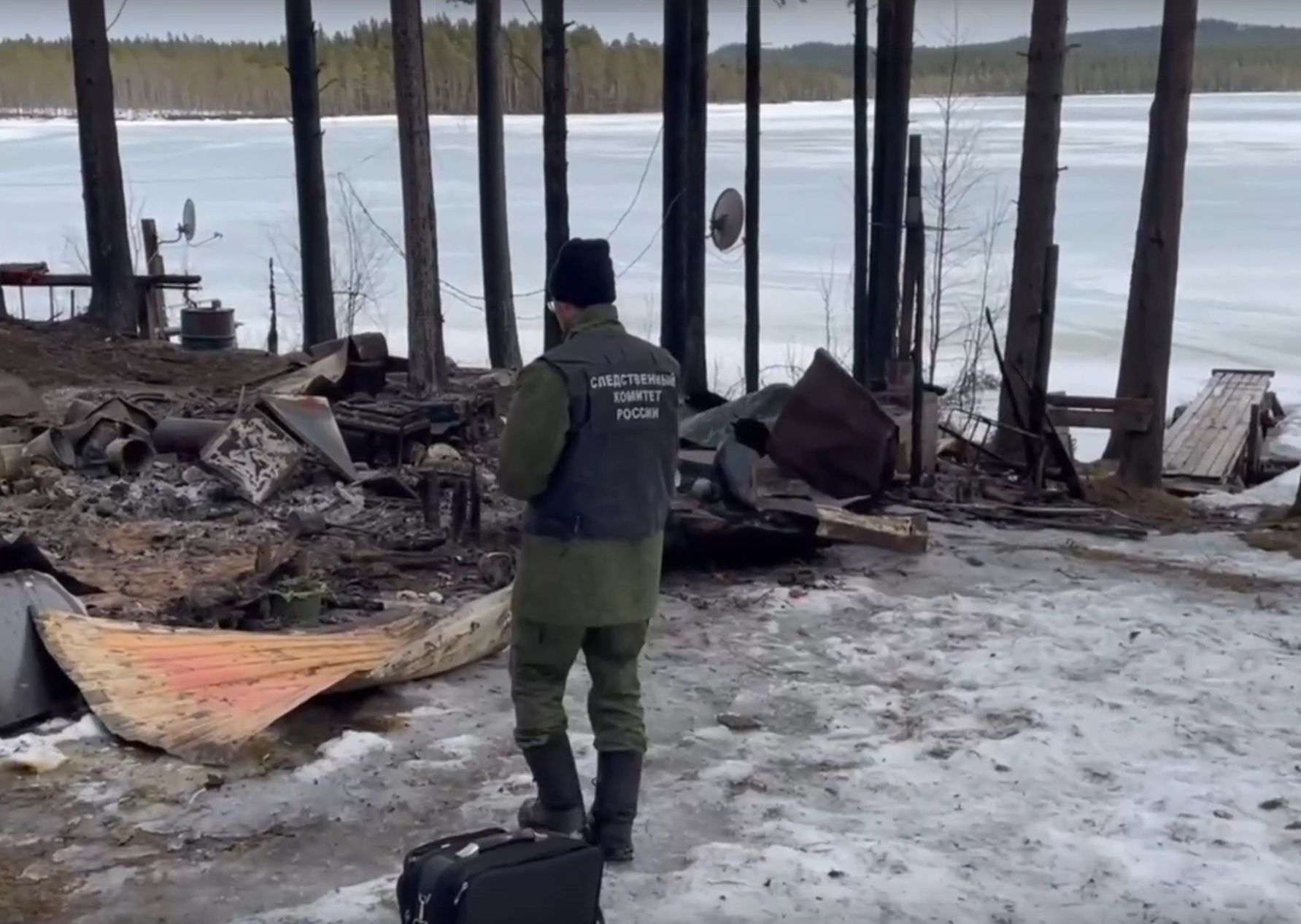 Два рыбака погибли при пожаре в Калевальском районе Карелии