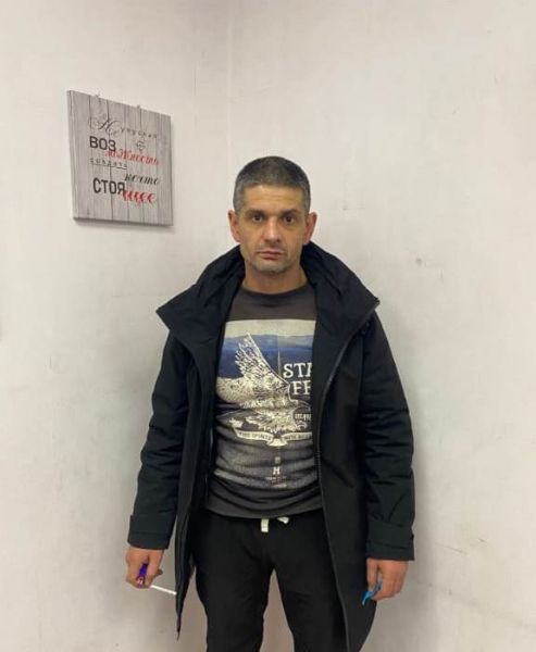 Полиция Петрозаводска разыскивает подозреваемого в грабеже