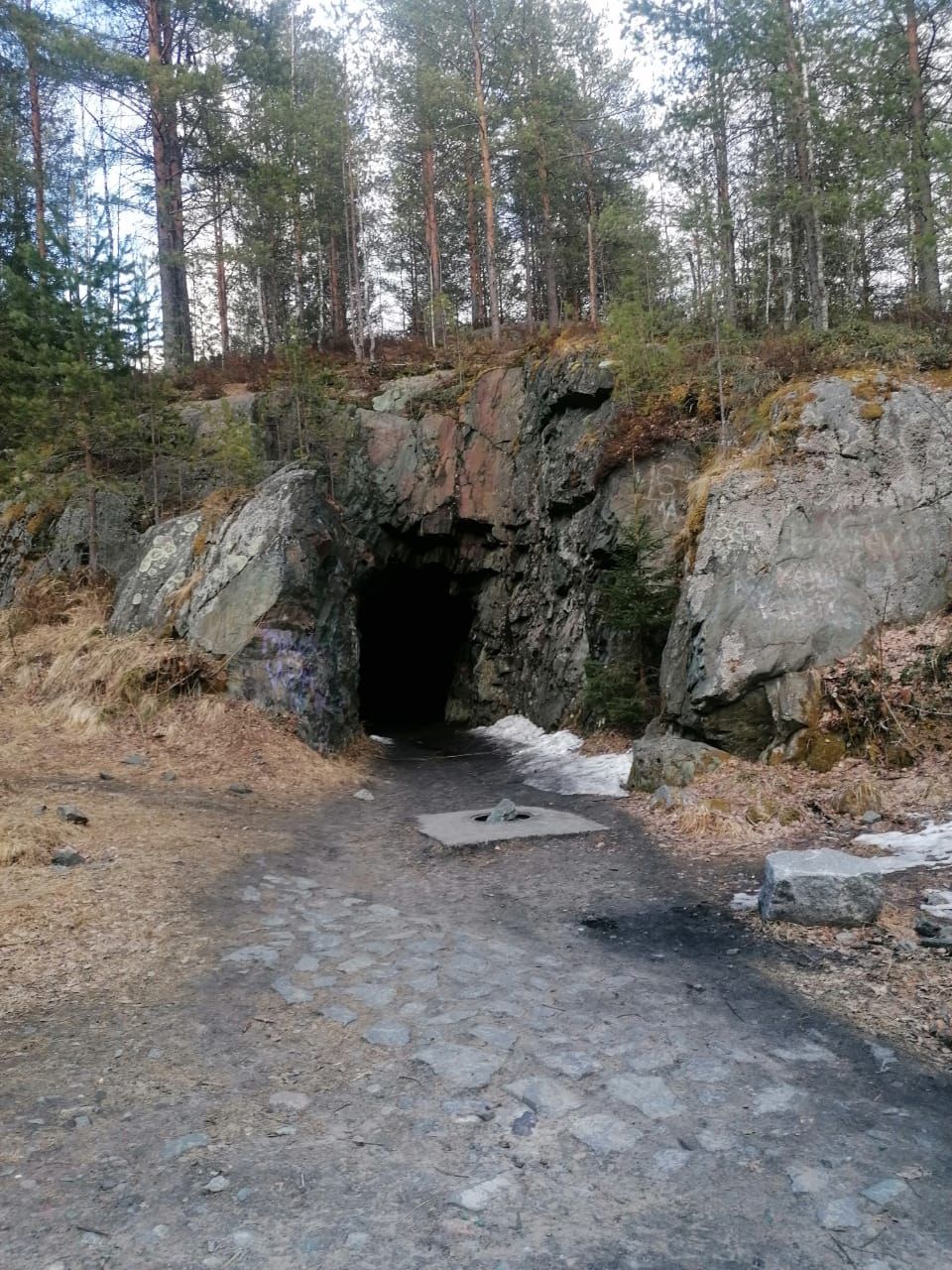 Предприниматель благоустраивает историческое место в Медвежьегорске