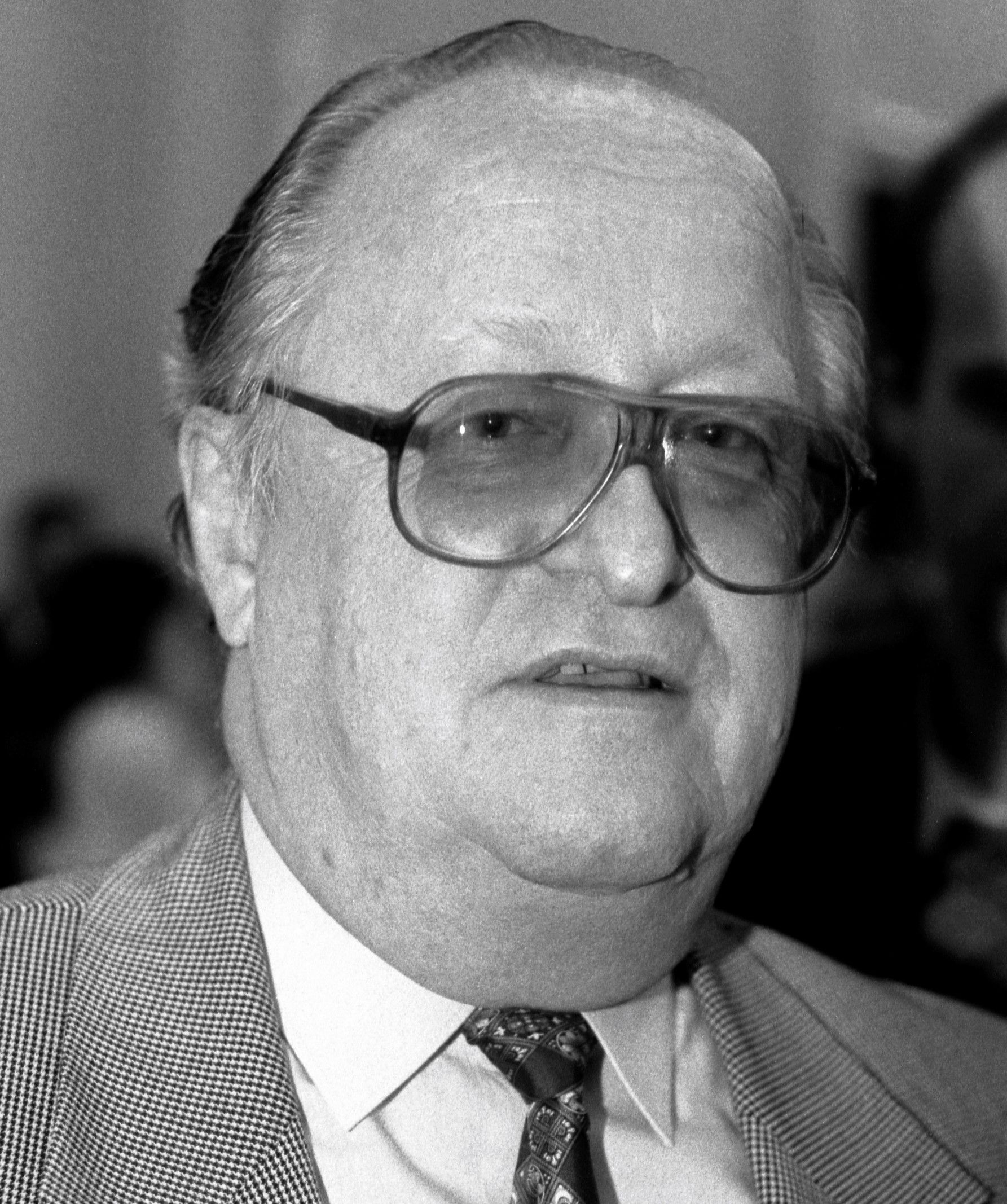 Четырежды глава банка России завершил свой земной путь