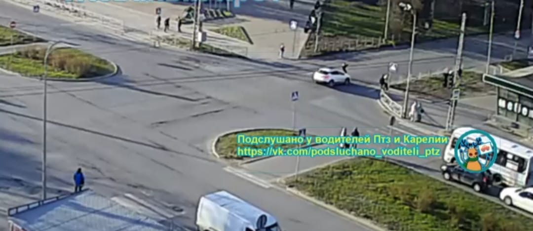 На Октябрьском проспекте в Петрозаводске сбили мужчину