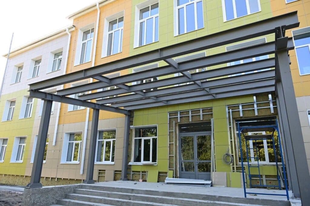 В 2025 году в стране пройдет капремонт более 1,5 тысячи школ, детсадов и колледжей