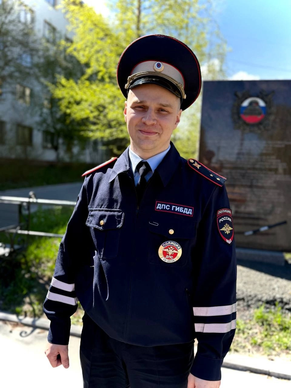 Инспектор ДПС спас пассажира в смертельной аварии в Петрозаводске Инспектор ДПС спас пассажира в смертельной аварии в Петрозаводске